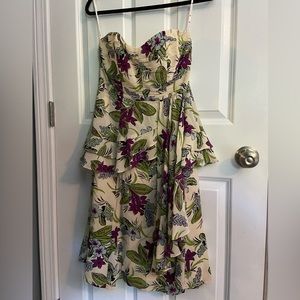 Women’s strapless dress size 10.